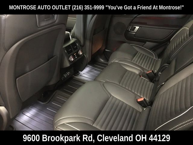 New 2023 Land Rover Discovery HSE R-Dynamic image 24