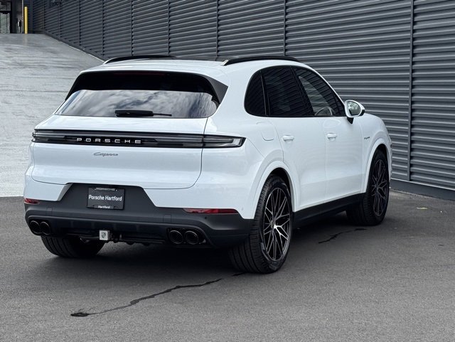 New 2026 Porsche Cayenne E-Hybrid image 7