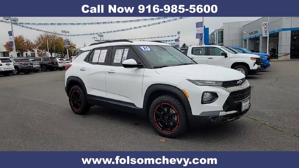 Used 2021 Chevrolet TrailBlazer ACTIV w/ Technology Package image 2