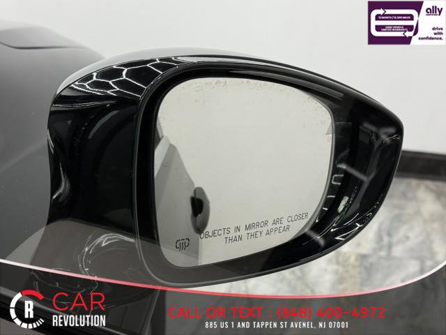 Used 2024 Chrysler Pacifica Touring-L FWD image 57