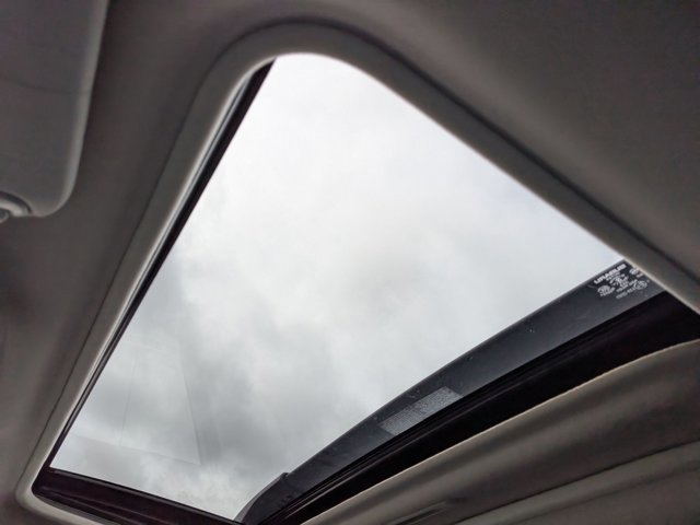 Used 2021 Subaru Crosstrek 2.5i Sport w/ Moonroof Package image 21