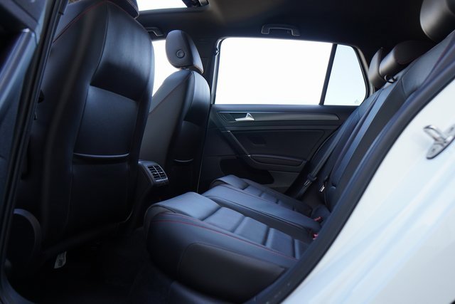 Used 2021 Volkswagen GTI SE image 28