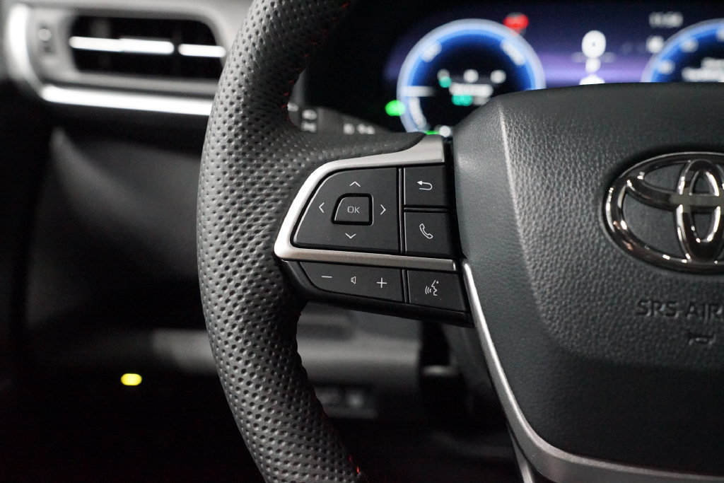 New 2026 Toyota Sienna XSE FWD image 14