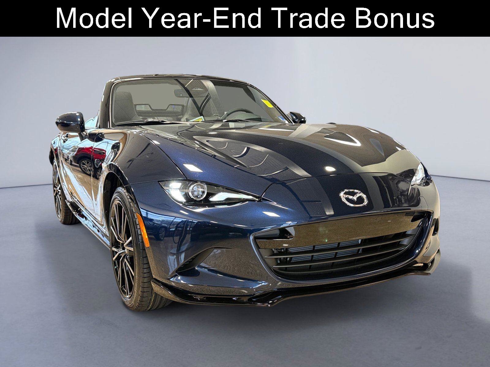 New 2025 MAZDA MX-5 Miata Grand Touring w/ Appearance Package RWD image 1