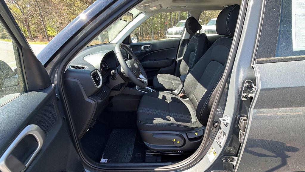 New 2026 Hyundai Venue SEL image 9