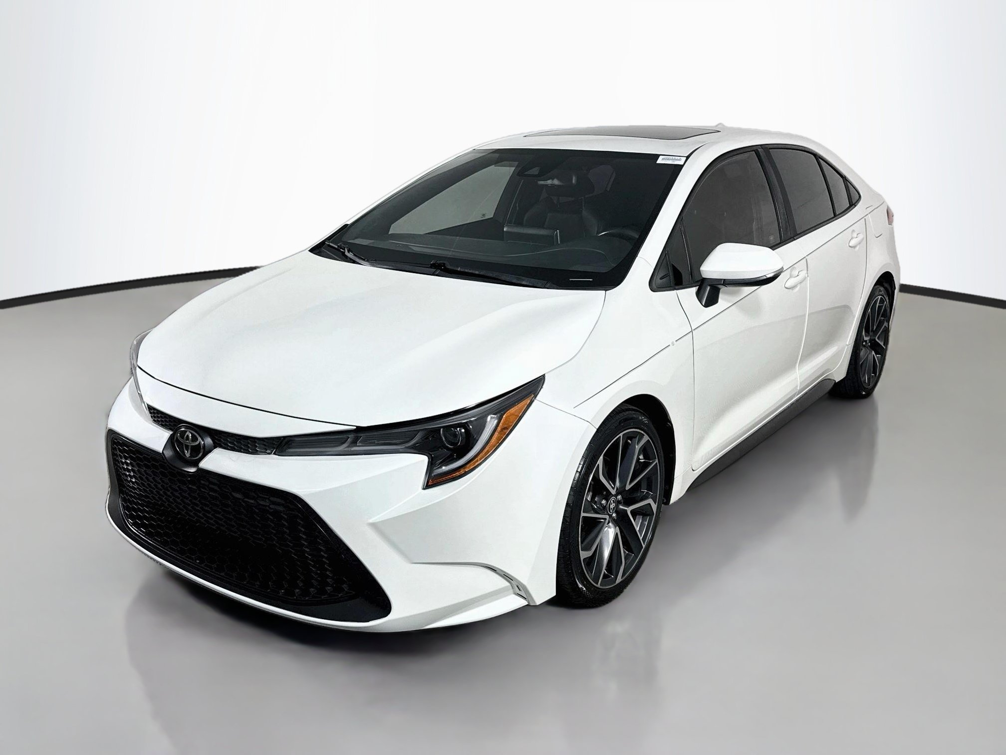 Used 2020 Toyota Corolla XSE FWD image 4