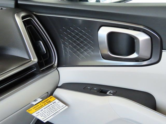 New 2025 Kia Sorento S w/ Panoramic Sunroof Package AWD/4WD image 32