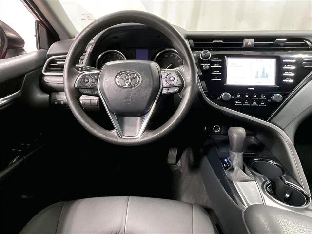 Used 2020 Toyota Camry LE w/ Convenience Package FWD image 17