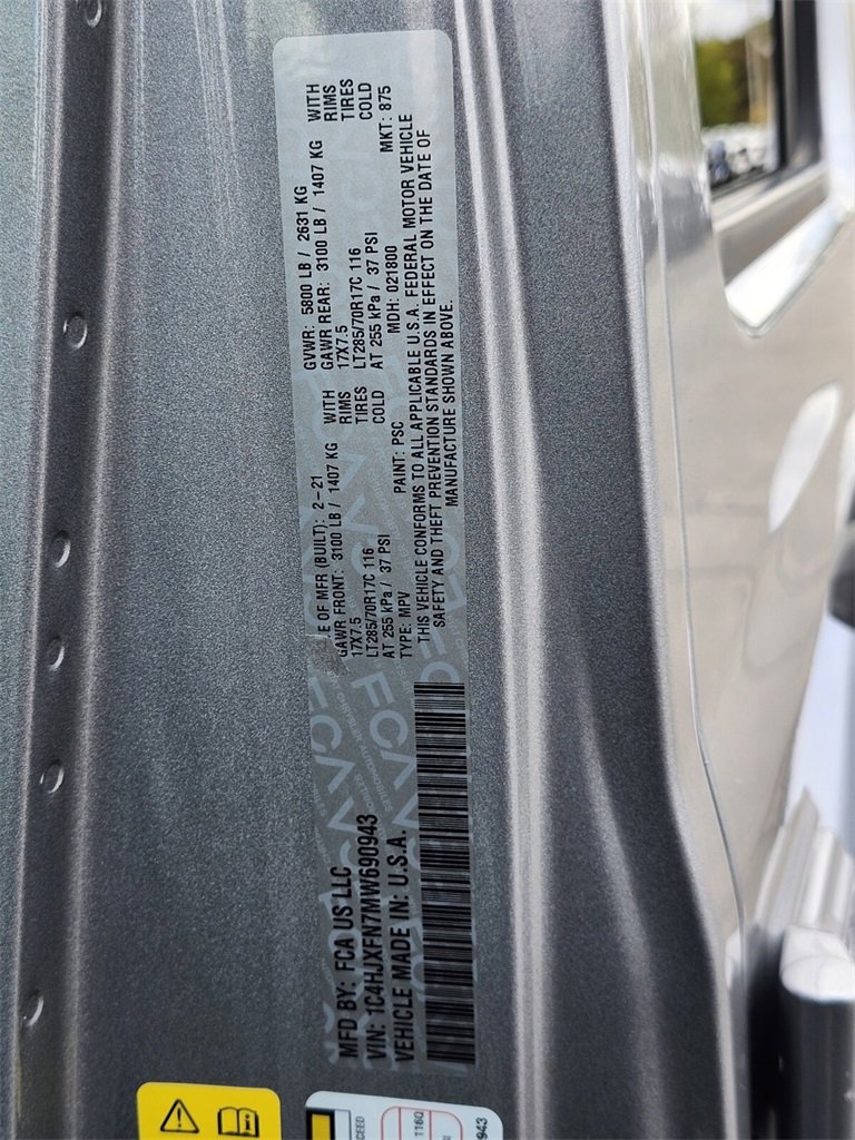 Used 2021 Jeep Wrangler Unlimited Rubicon image 32