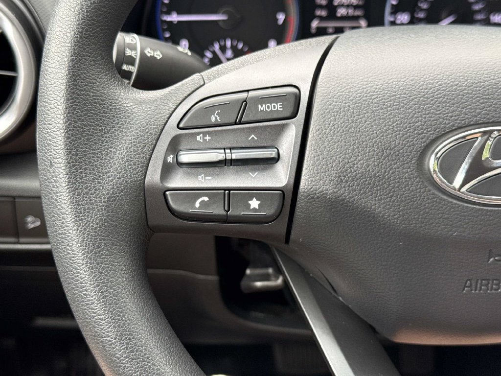 Used 2023 Hyundai Kona SEL AWD/4WD image 10