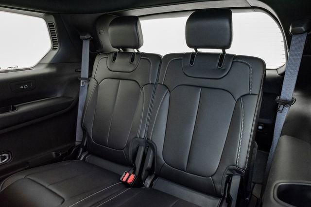 Used 2024 Jeep Grand Cherokee L Limited w/ Black Appearance Package image 22