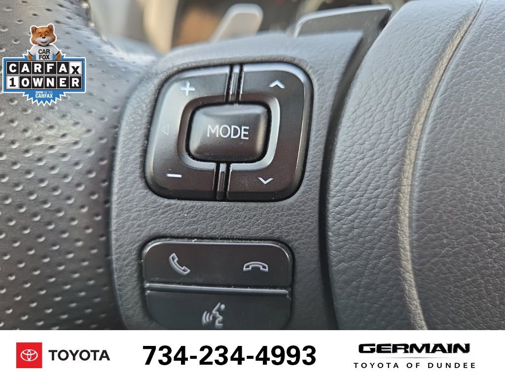 Used 2023 Lexus IS 500 RWD image 23