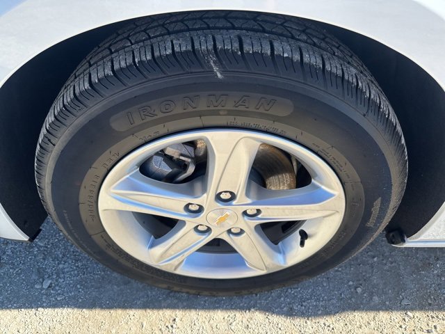 Used 2024 Chevrolet Malibu LT image 25