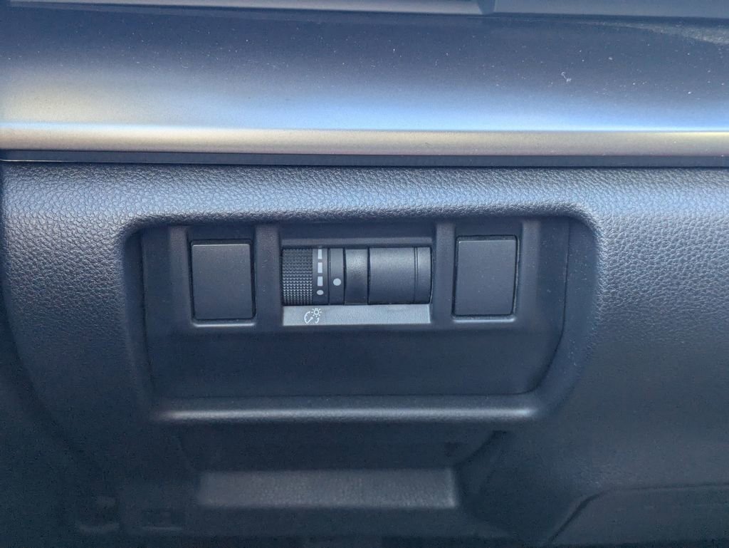 Certified 2024 Subaru Impreza 2.0i image 24