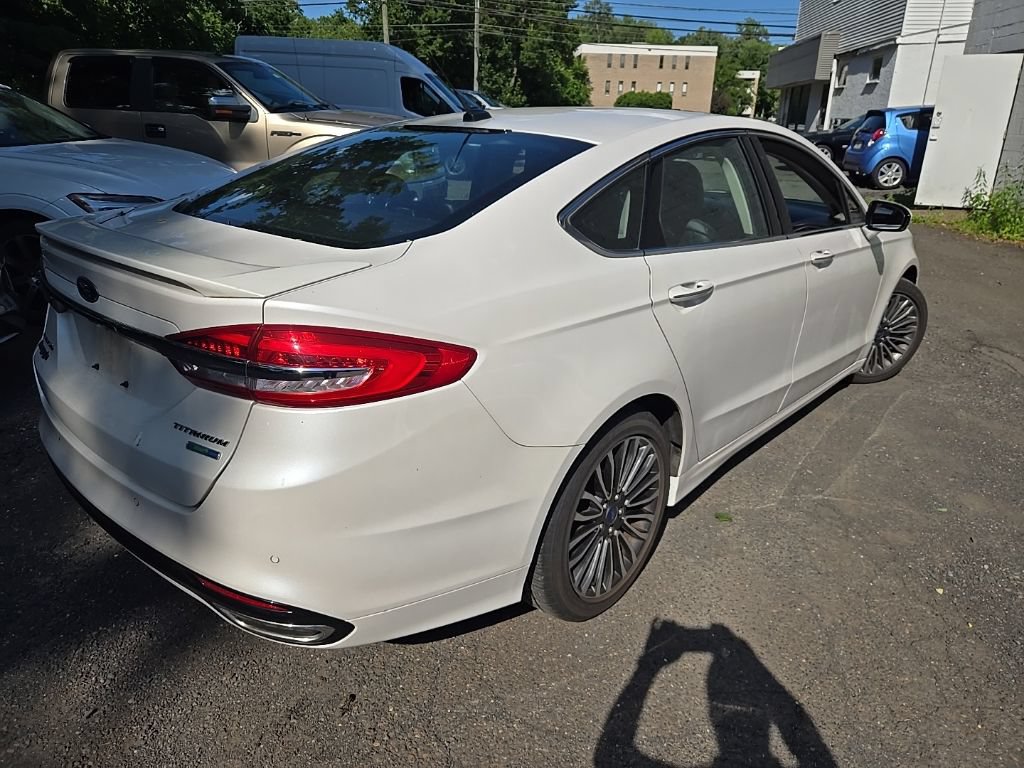 Used 2017 Ford Fusion Titanium AWD/4WD image 4