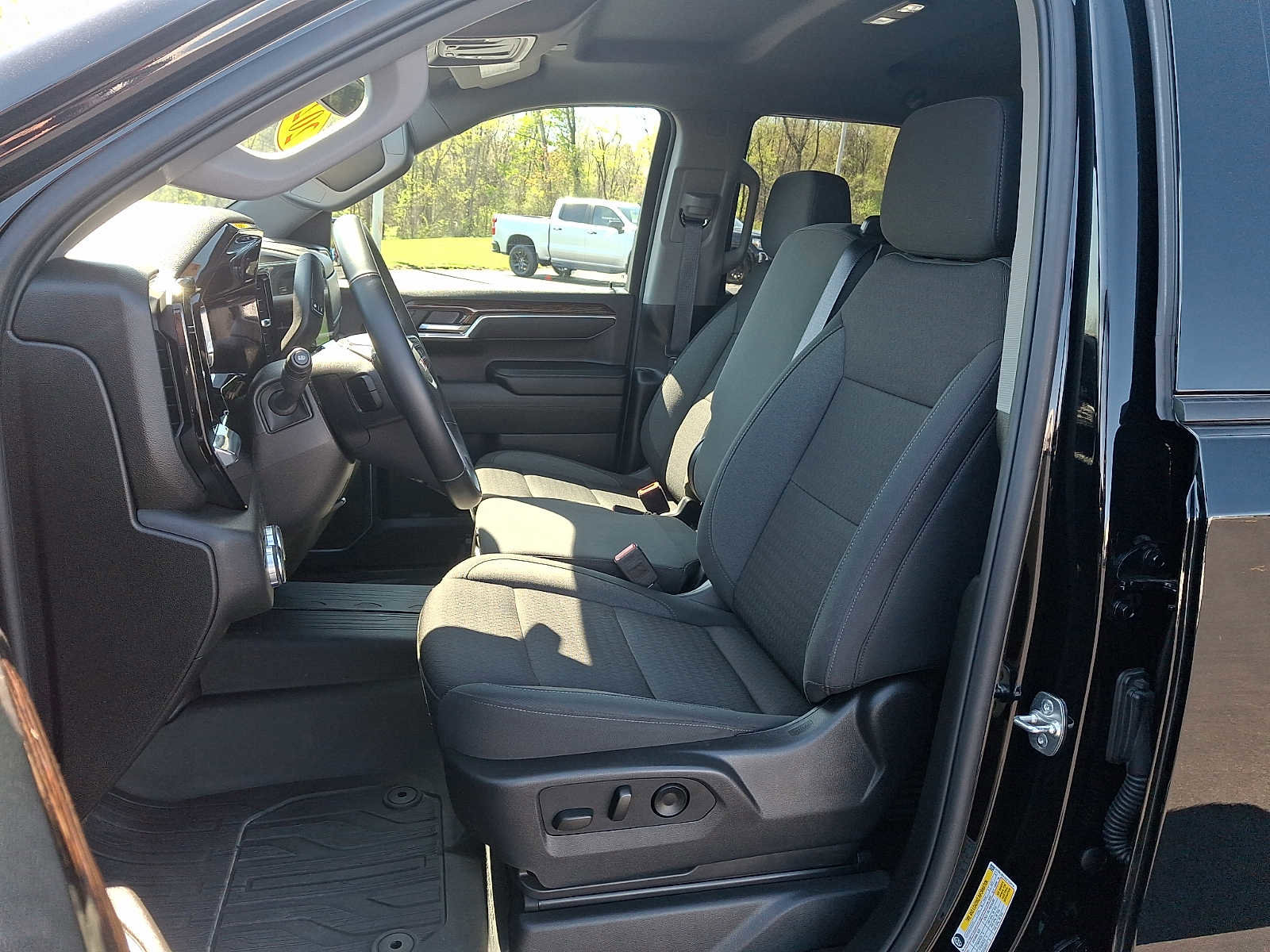 Certified 2025 GMC Sierra 1500 Elevation AWD/4WD image 11