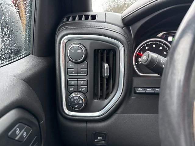 Used 2021 Chevrolet Silverado 1500 High Country w/ Technology Package image 22