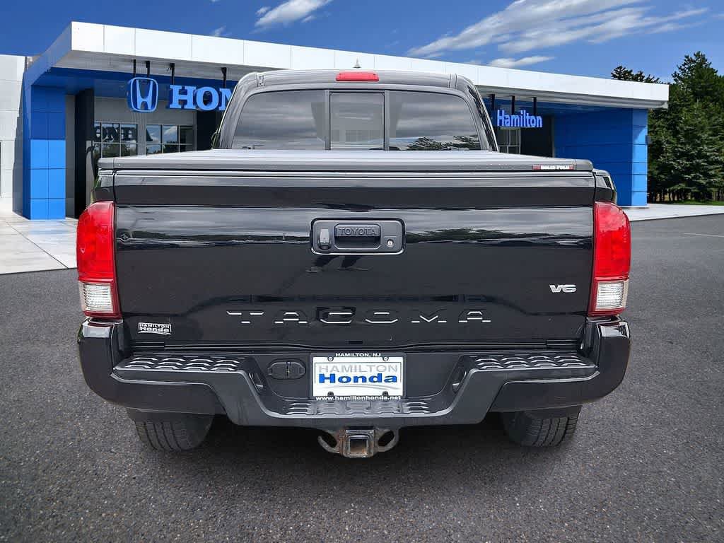 Used 2016 Toyota Tacoma TRD Sport w/ Towing Package AWD/4WD image 23