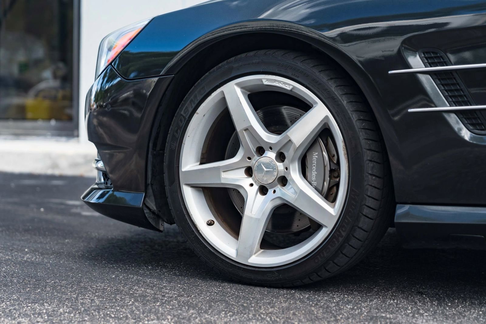 Used 2015 Mercedes-Benz SL 550 image 5