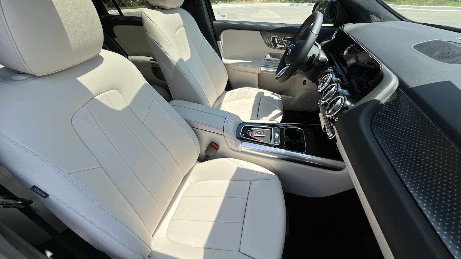 New 2026 Mercedes-Benz GLA 250 4MATIC image 11