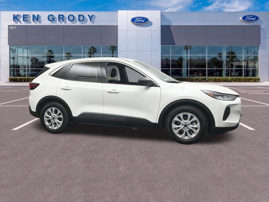 Used 2023 Ford Escape Active FWD image 5