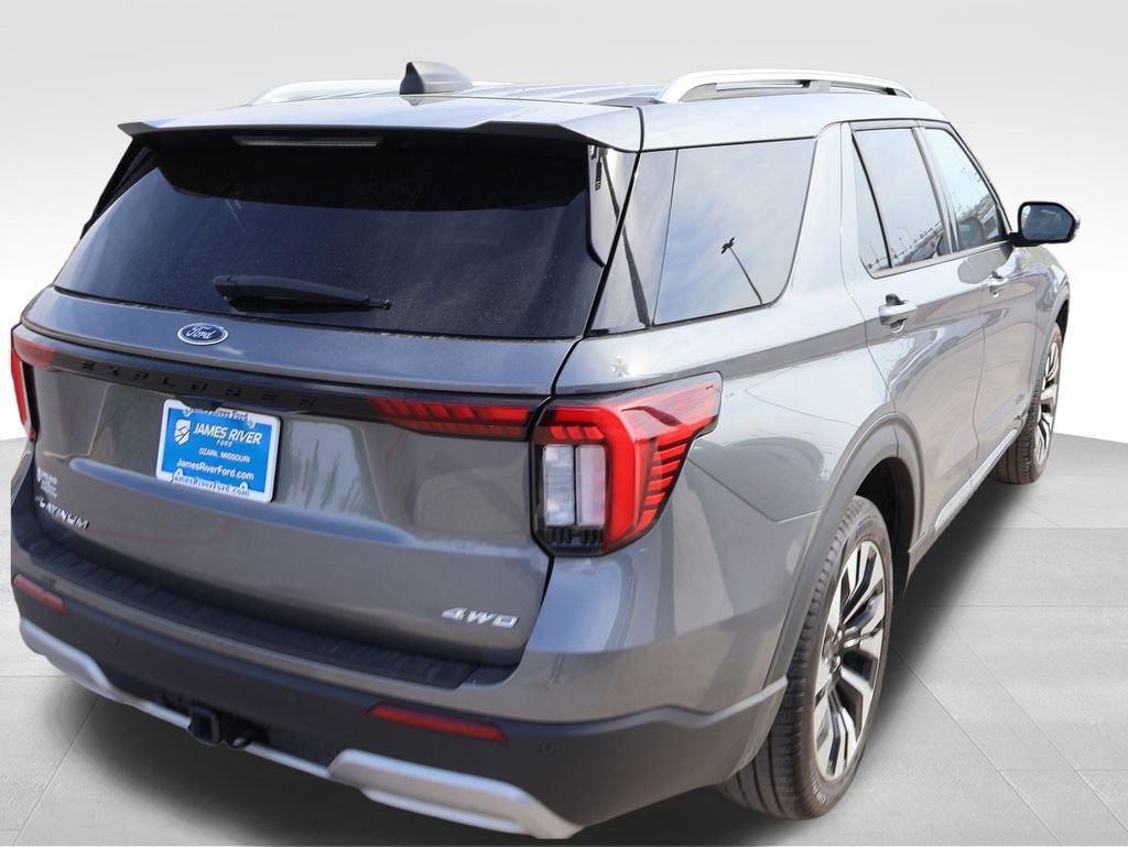 Certified 2025 Ford Explorer Platinum w/ LUX Leather Package image 6
