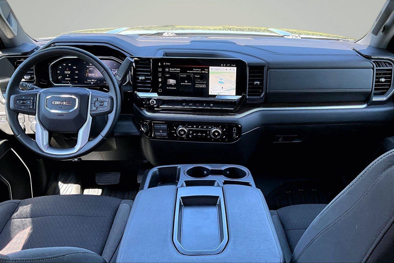 Used 2026 GMC Sierra 2500 SLE w/ SLE Value Package; AWD/4WD image 17