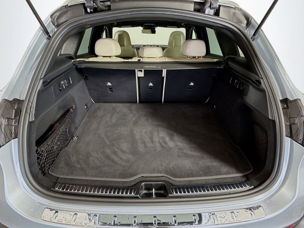 Certified 2024 Mercedes-Benz GLC 300 4MATIC image 27