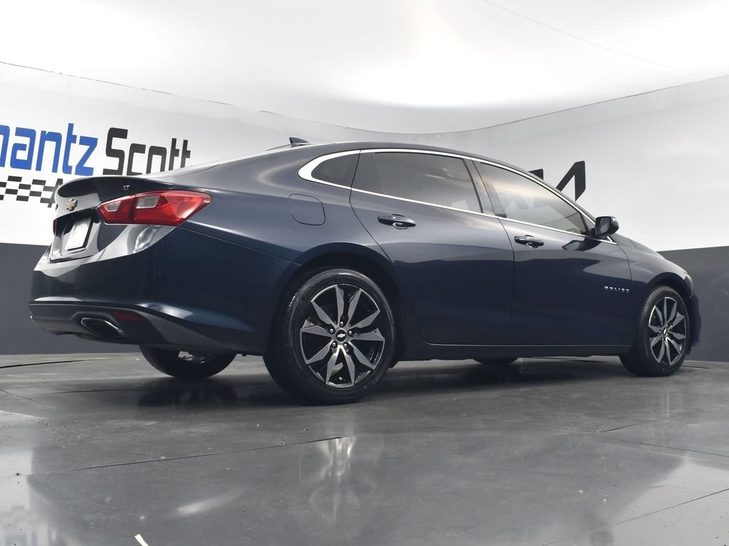 Used 2016 Chevrolet Malibu LT FWD image 21