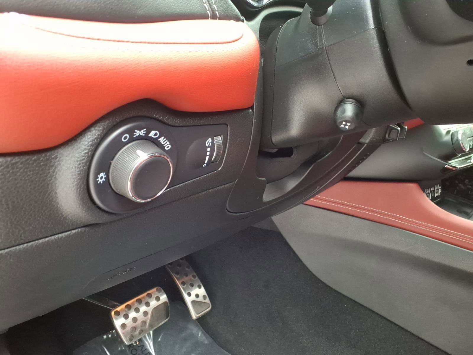 Used 2024 Dodge Durango SRT Hellcat AWD/4WD image 31