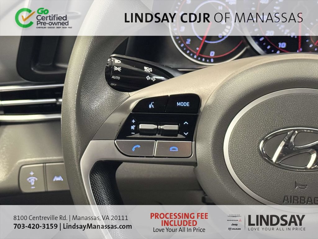 Used 2023 Hyundai Elantra SEL FWD image 30