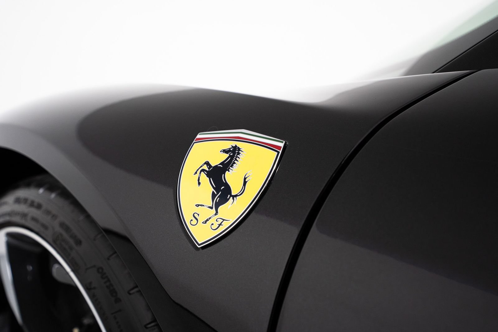 Certified 2023 Ferrari SF90 Spider AWD/4WD image 10
