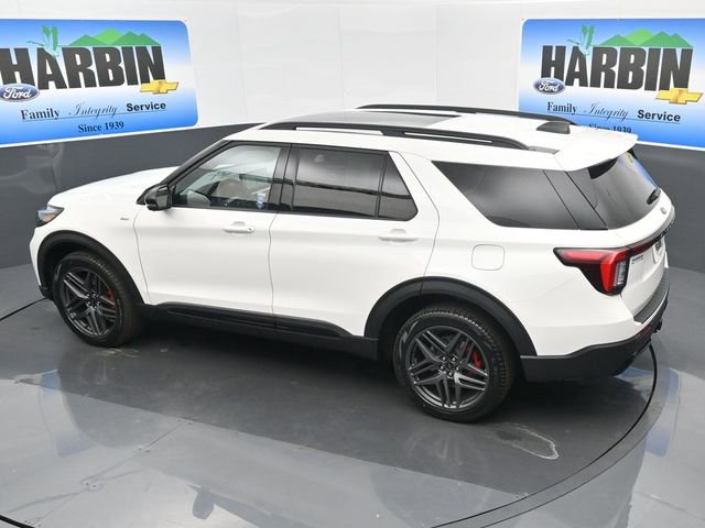 New 2026 Ford Explorer ST-Line w/ ST-Line Street Pack image 26