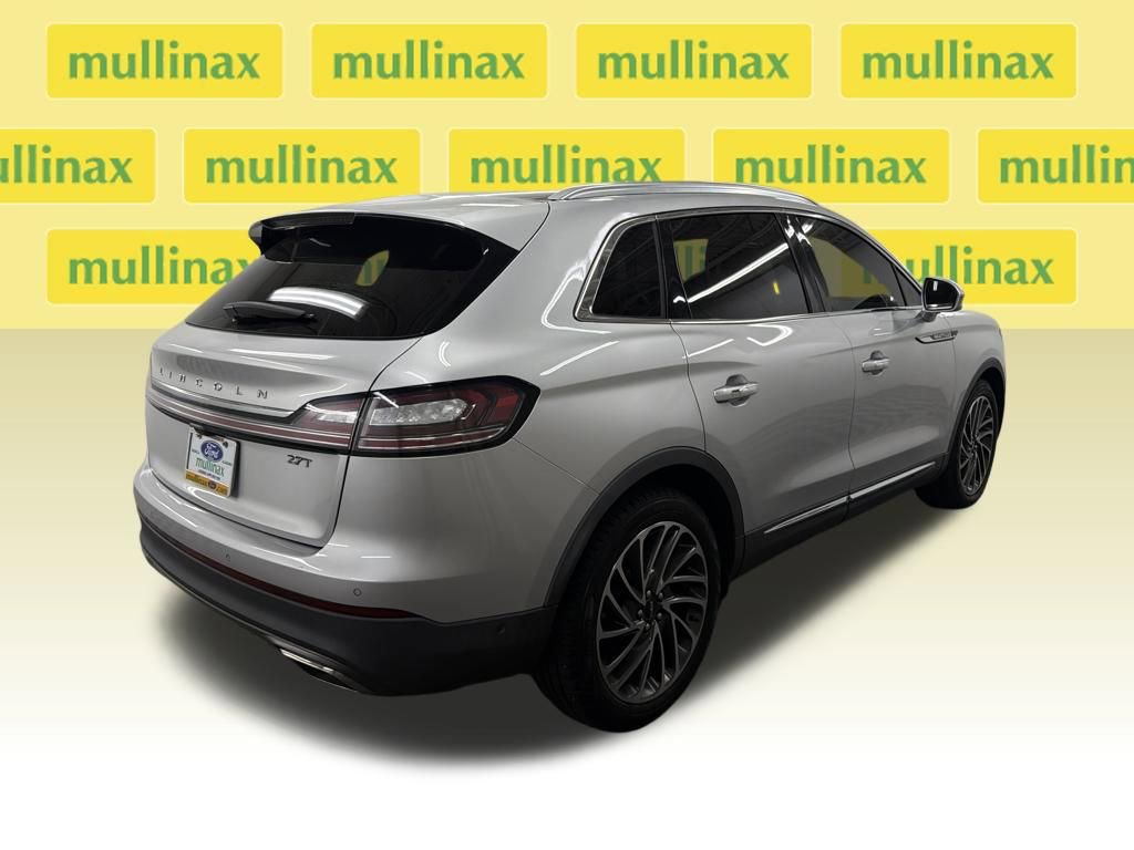Used 2019 Lincoln Nautilus Reserve image 3