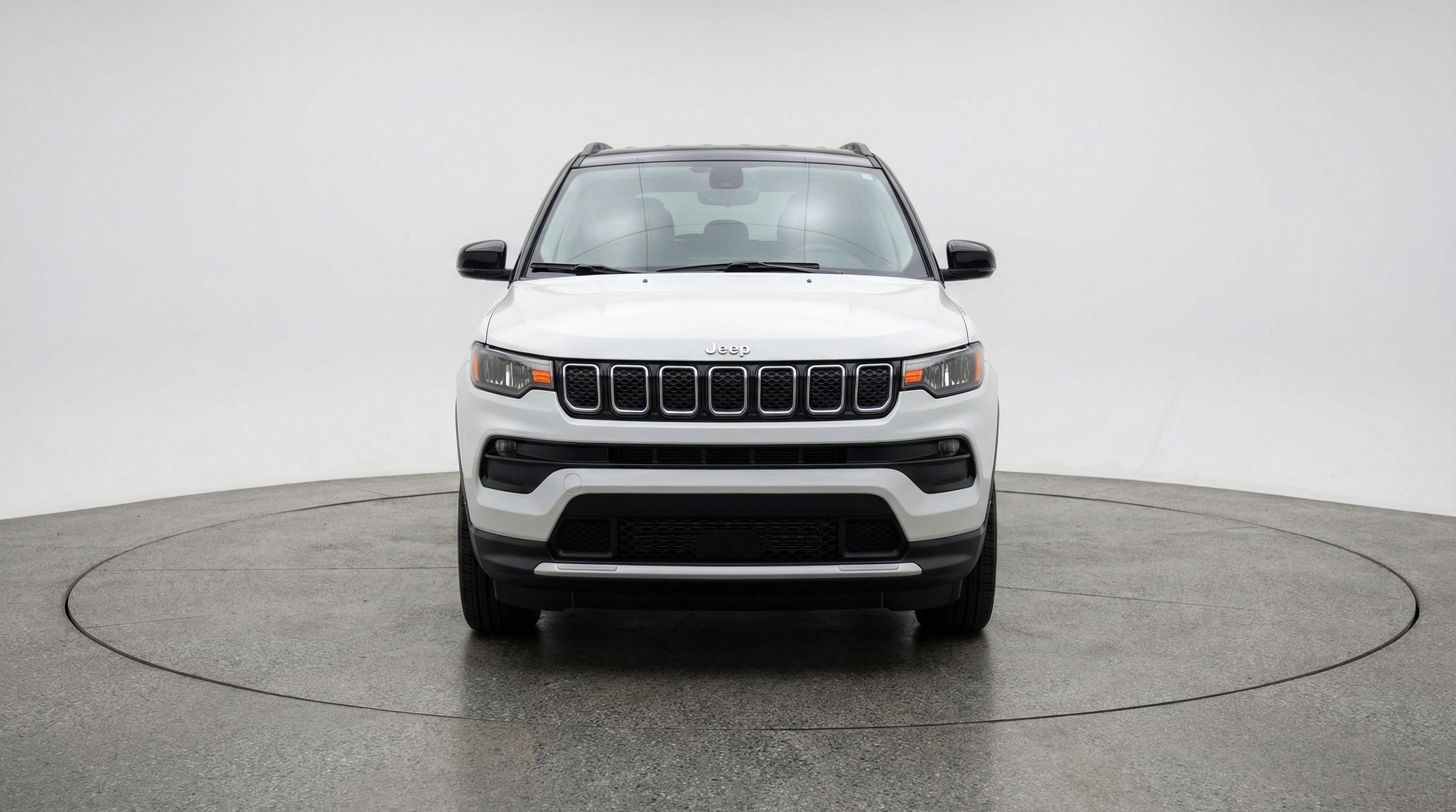 Used 2025 Jeep Compass Limited AWD/4WD image 2