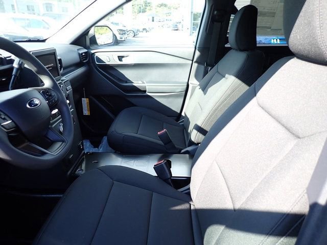 New 2025 Ford Explorer 4WD Police Interceptor image 13