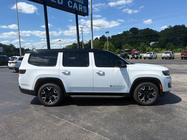 Used 2025 Jeep Wagoneer Series II AWD/4WD image 2