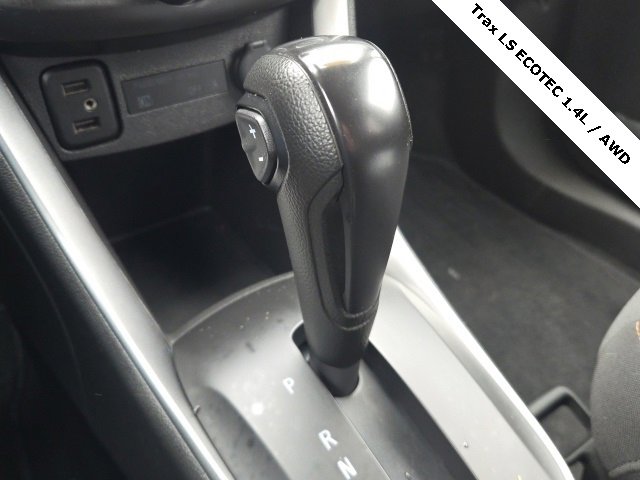 Used 2020 Chevrolet Trax LS w/ Tint and Cruise Package image 21