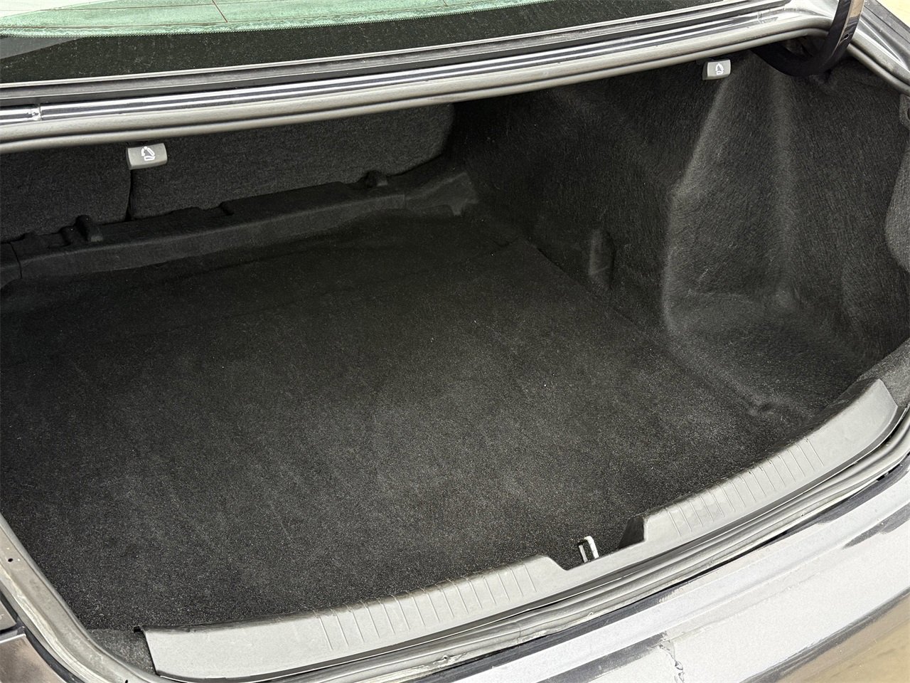 Used 2023 Chevrolet Malibu LT image 24