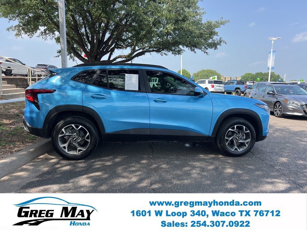 Used 2026 Chevrolet Trax LT w/ Driver Confidence Package FWD image 8