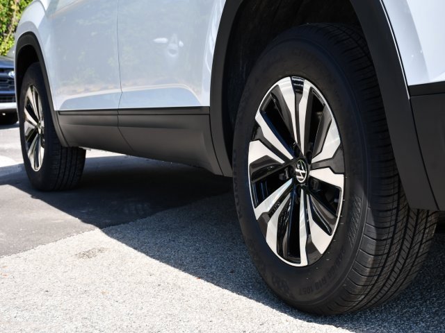 New 2026 Volkswagen Atlas SE image 9