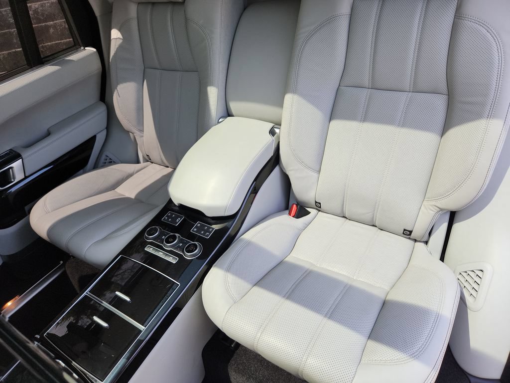 Used 2016 Land Rover Range Rover Long Wheelbase Autobiography AWD/4WD image 26