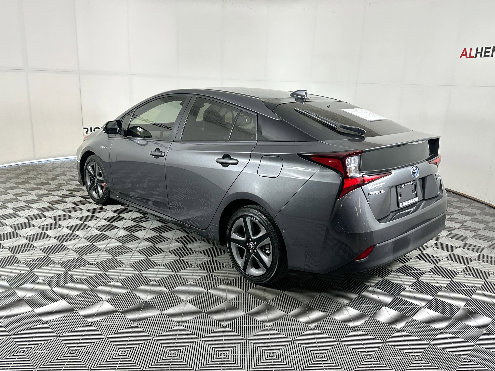 Used 2022 Toyota Prius Limited image 5