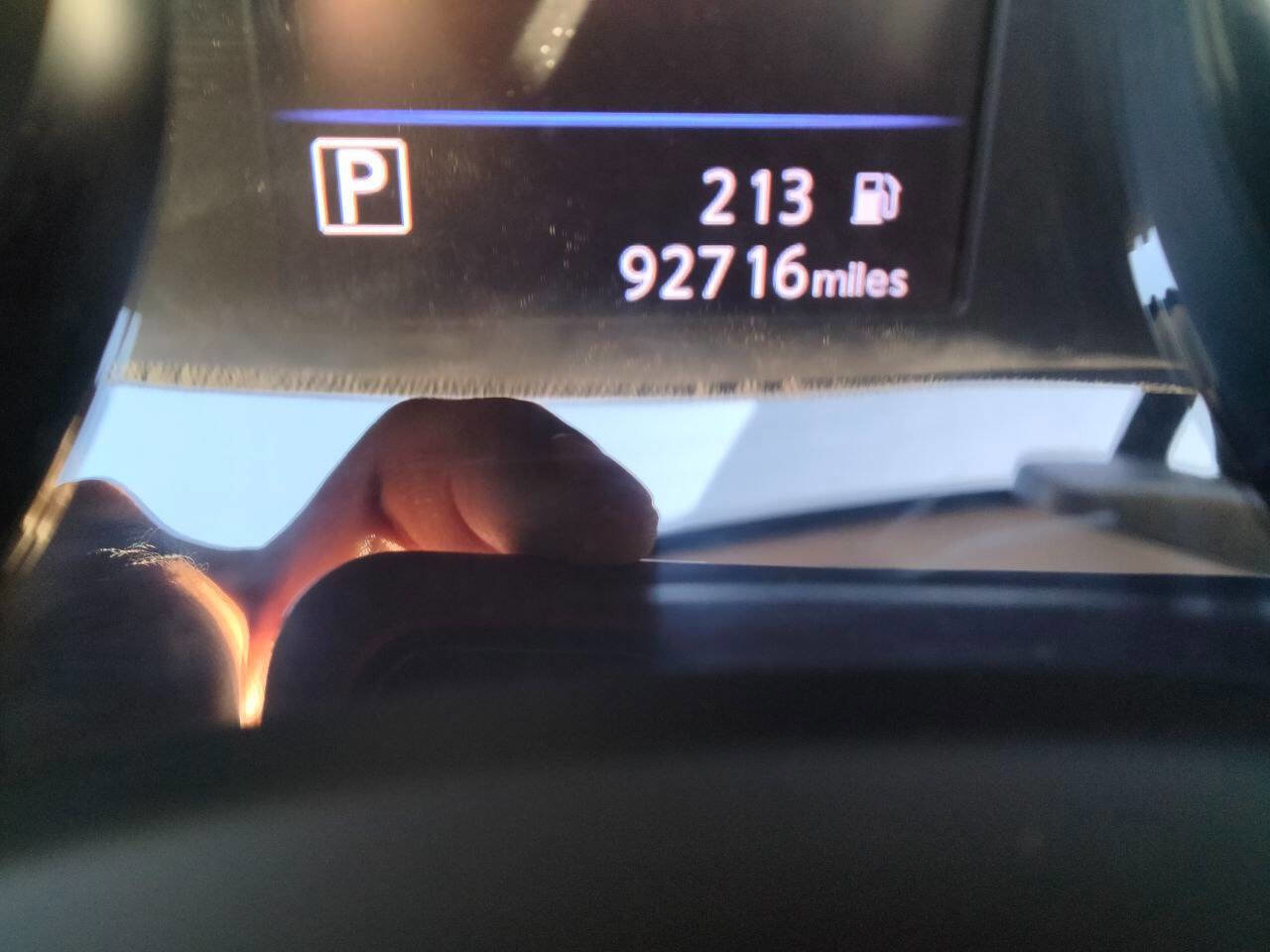 Used 2018 Nissan Rogue SV image 14