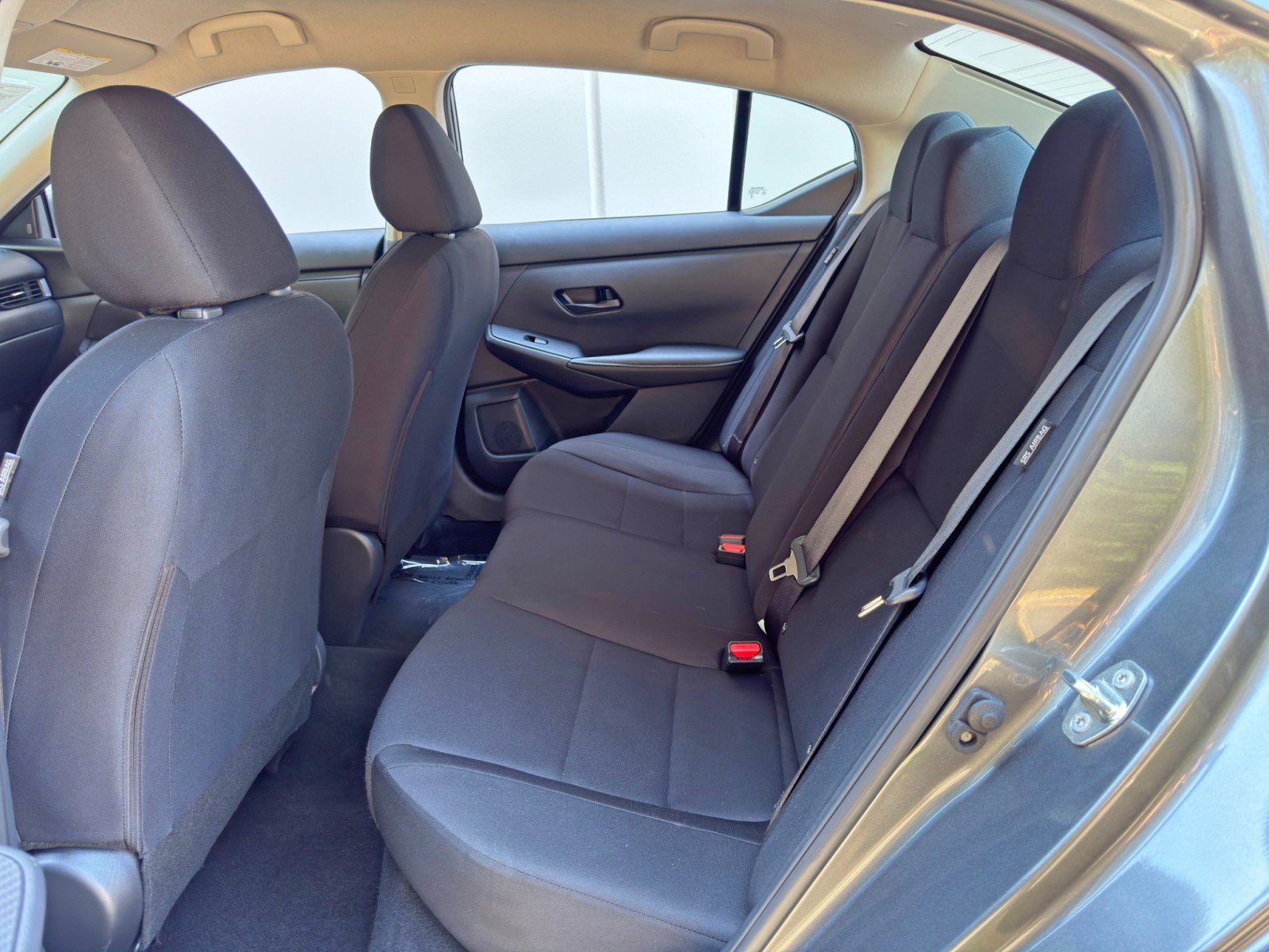 Used 2025 Nissan Sentra S FWD image 32