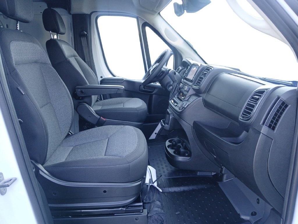 New 2026 RAM ProMaster 1500 w/ Convenience Group FWD image 24