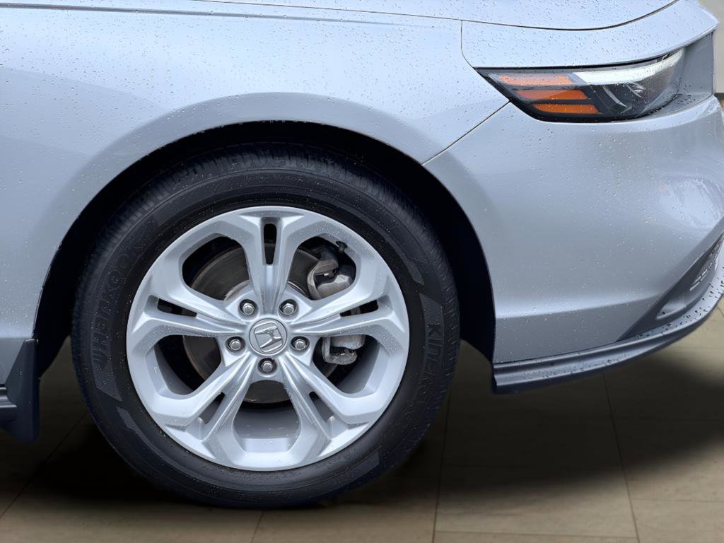 Used 2023 Honda Accord LX image 39