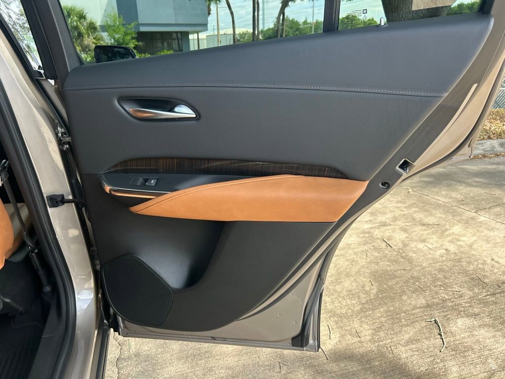 Used 2023 Cadillac XT4 Sport FWD image 56