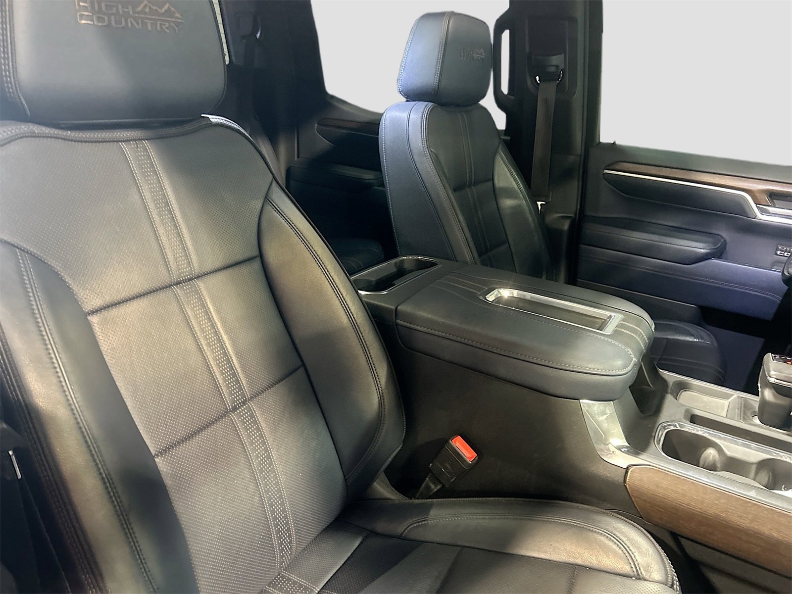 Used 2022 Chevrolet Silverado 1500 High Country w/ Z71 Off-Road Package image 29