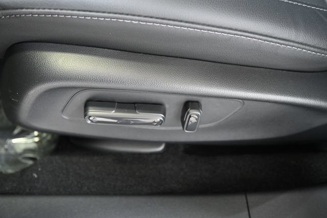 Used 2025 Honda HR-V EX-L image 22